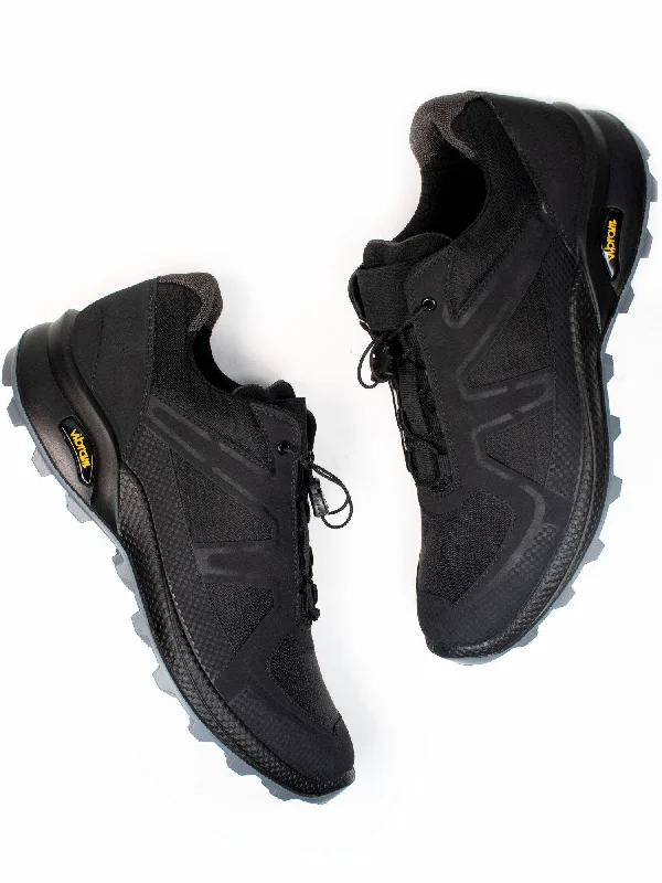 Sleek Dress Shoes Deal WVSport Oakes Cross Running Trainers