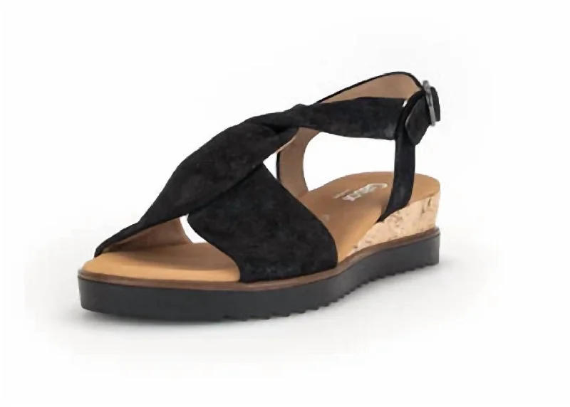 Comfortable Walking Shoes Women' Twist Sandal In Black