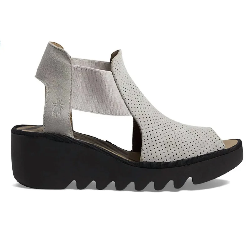 Budget Friendly Women's Wedge Sandal In Concrete