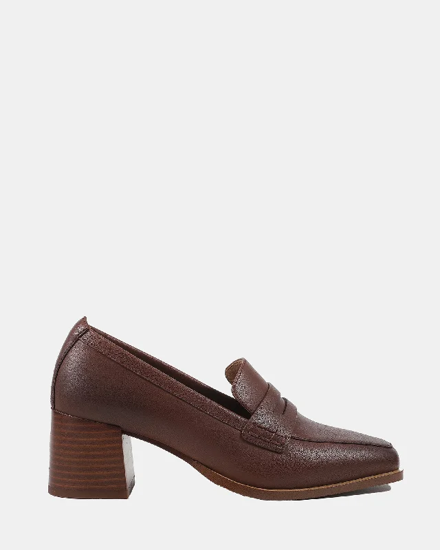 Must-Have Shoe Styles Sauv Cappuccino
